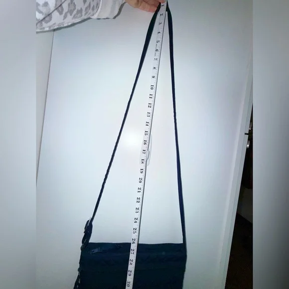 Vera Bradley Navy Blue Quilted Crossbody Hipster Lightweight Bag - Picture 9 of 12